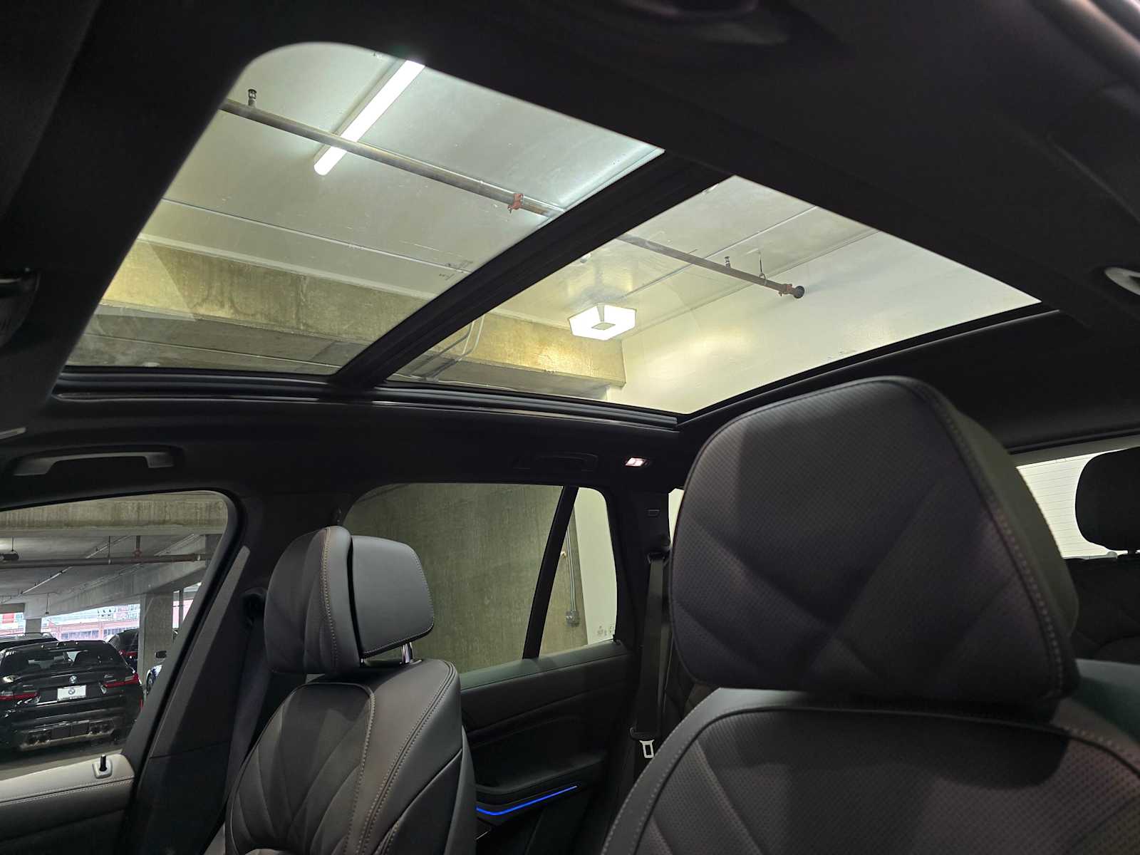 Thumbnail: 2026 BMW X5 - 25