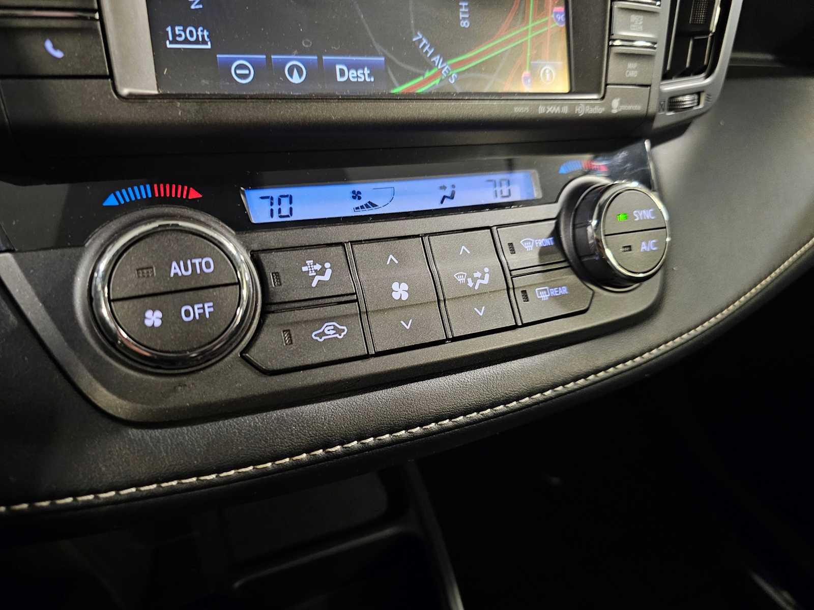 Thumbnail: 2018 Toyota RAV4 - 20