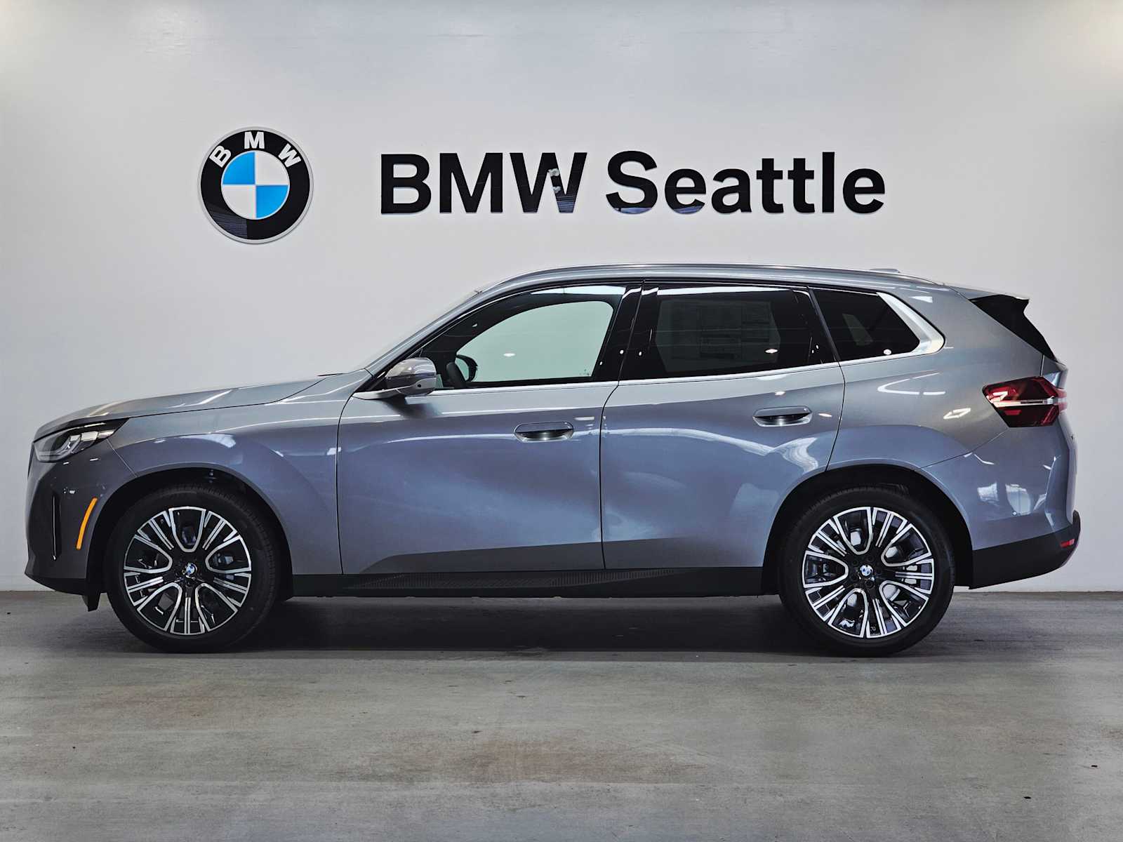 Thumbnail: 2026 BMW X3 - 3