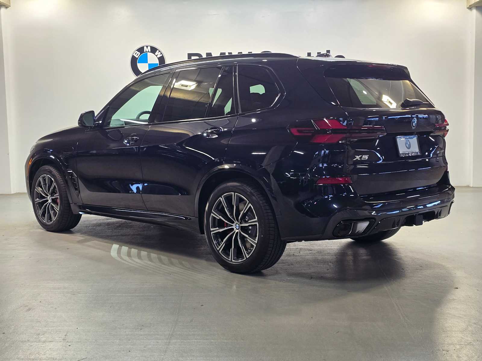Thumbnail: 2026 BMW X5 - 4