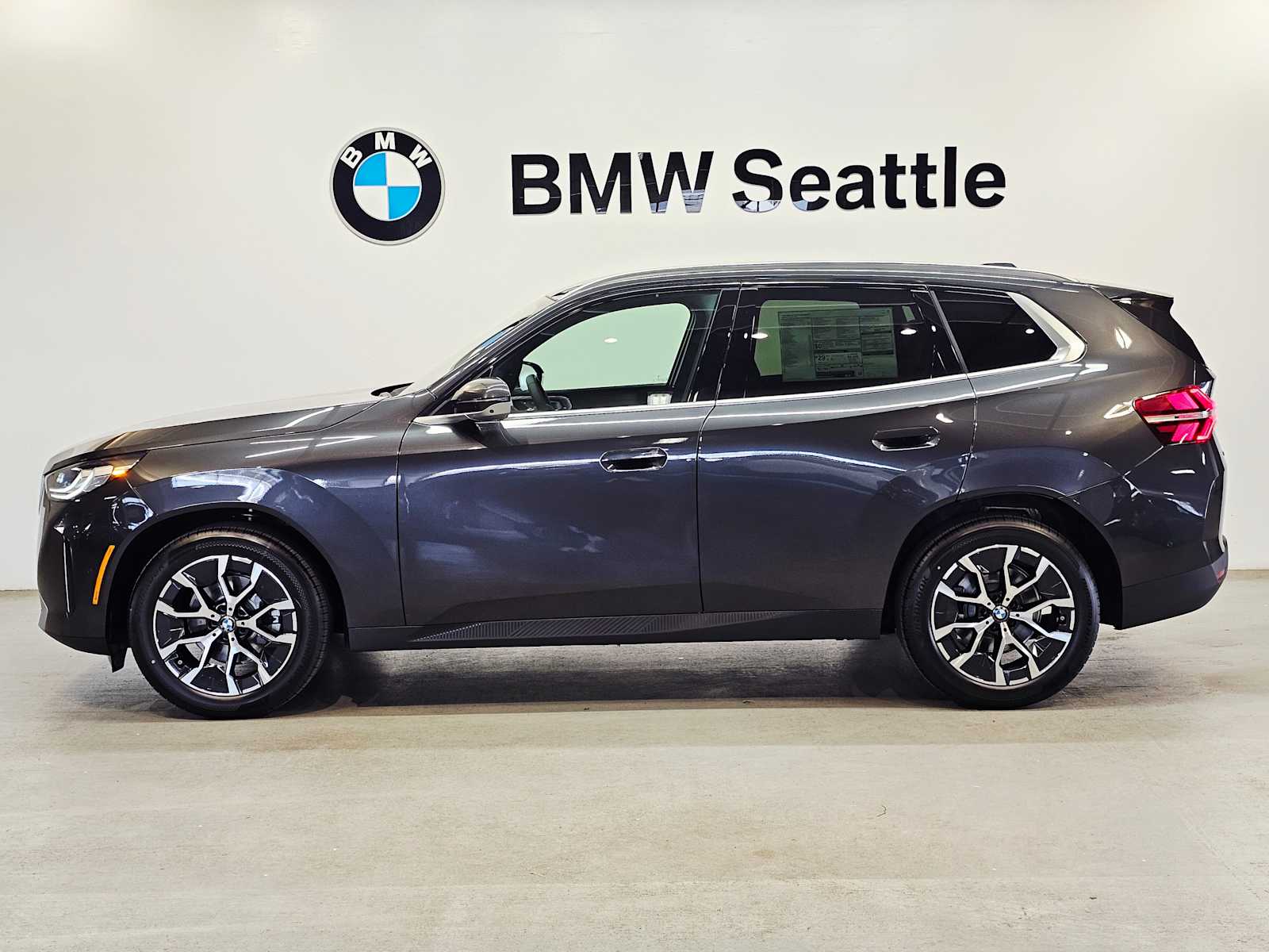 Thumbnail: 2026 BMW X3 - 3
