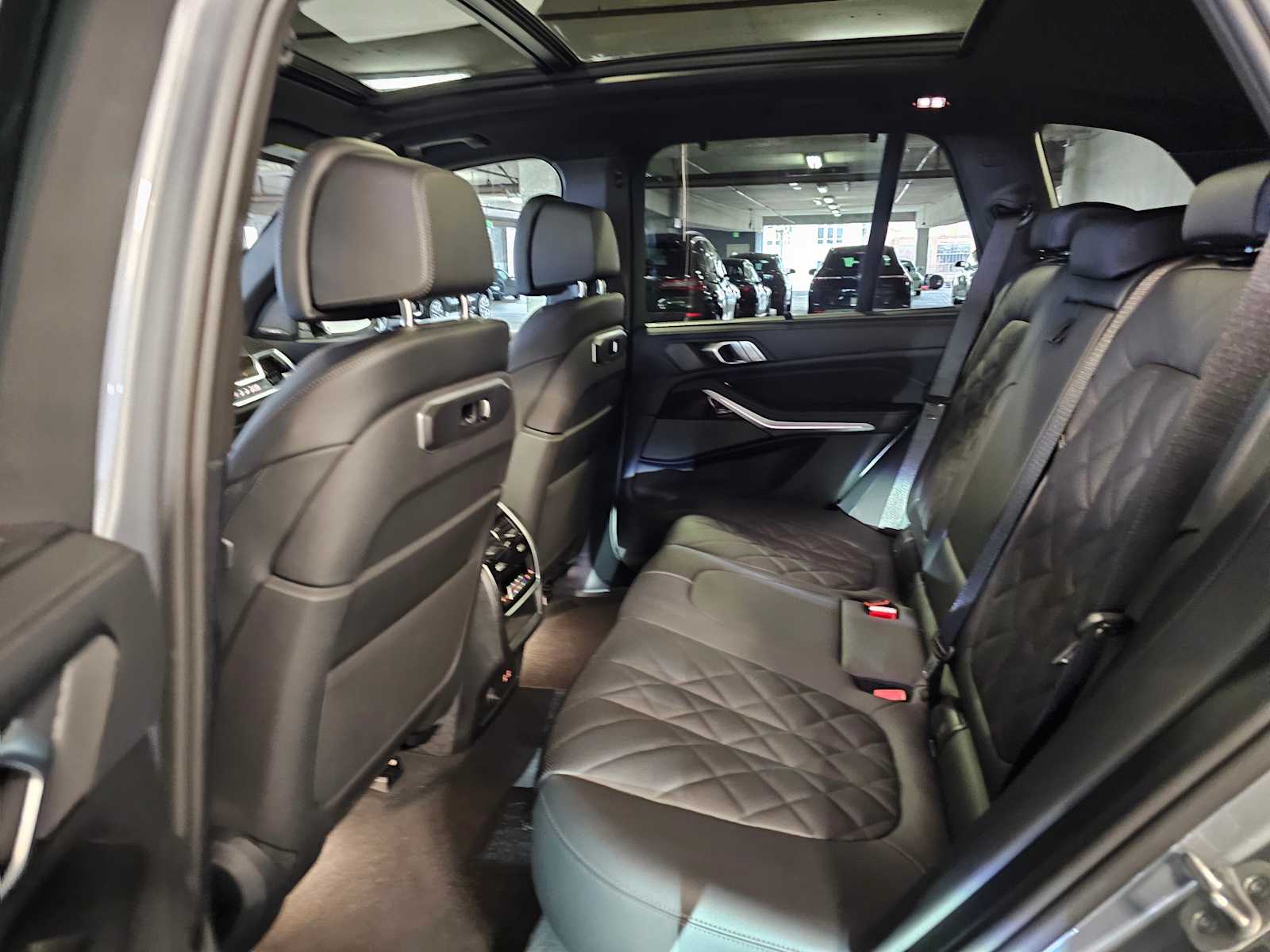 Thumbnail: 2026 BMW X5 - 35