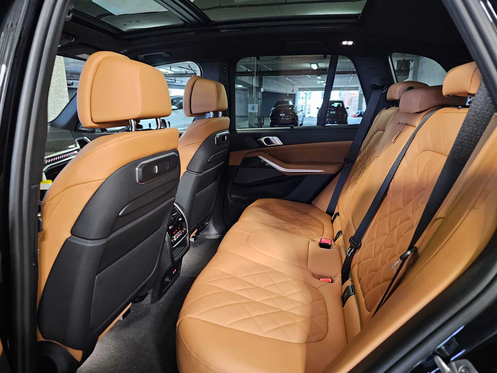 Thumbnail: 2026 BMW X5 - 36