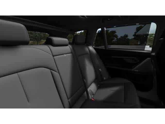 Thumbnail: 2026 BMW M5 - 12