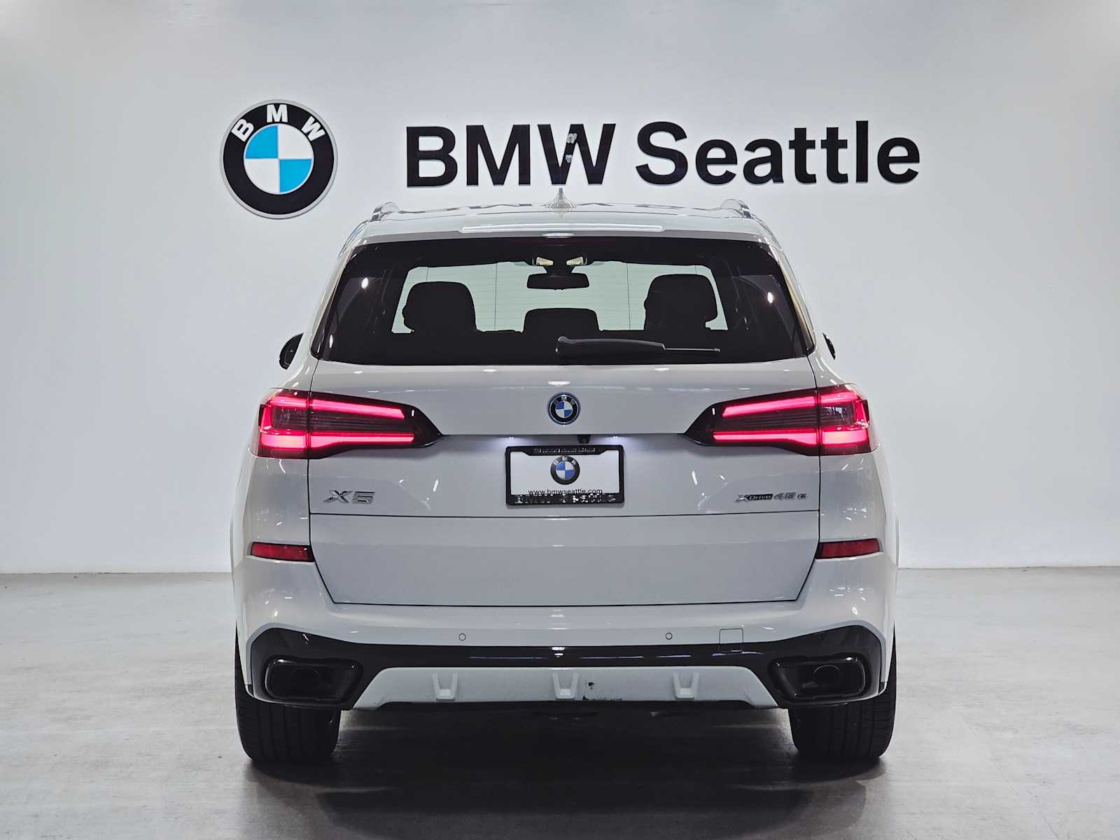 Thumbnail: 2022 BMW X5 - 5