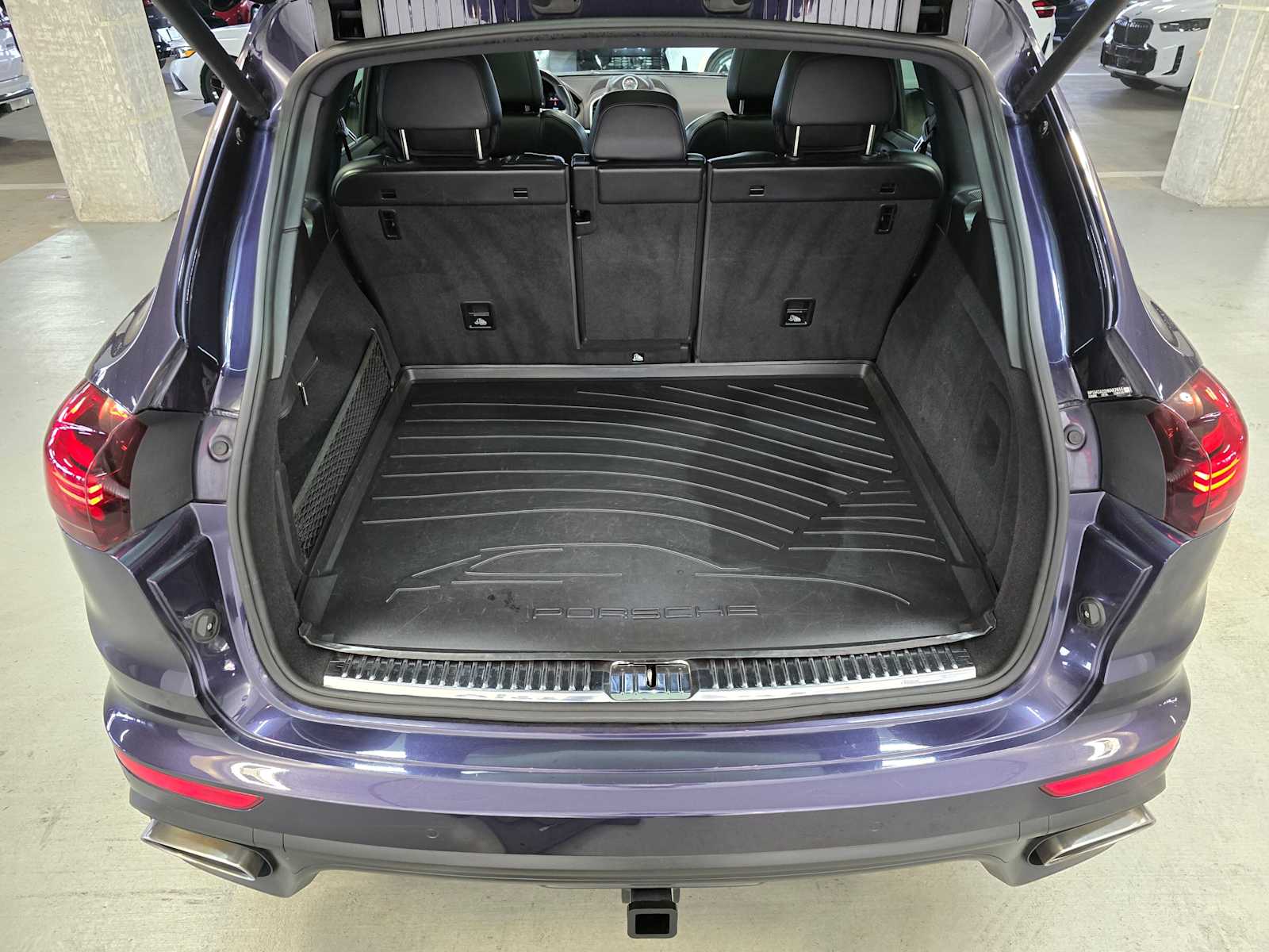 Thumbnail: 2017 Porsche Cayenne - 33