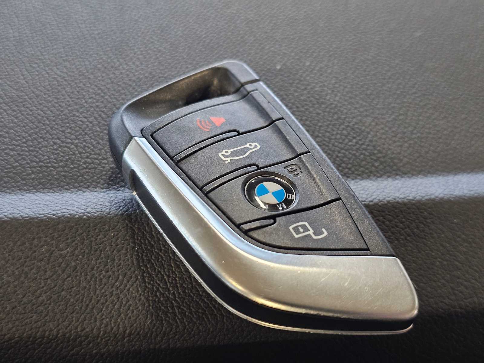 Thumbnail: 2023 BMW i4 - 42