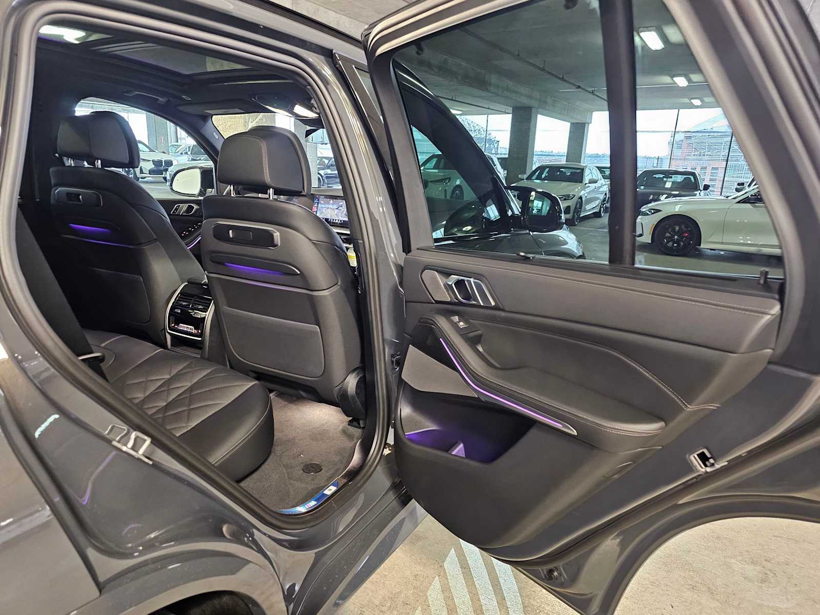 Thumbnail: 2026 BMW X5 - 38