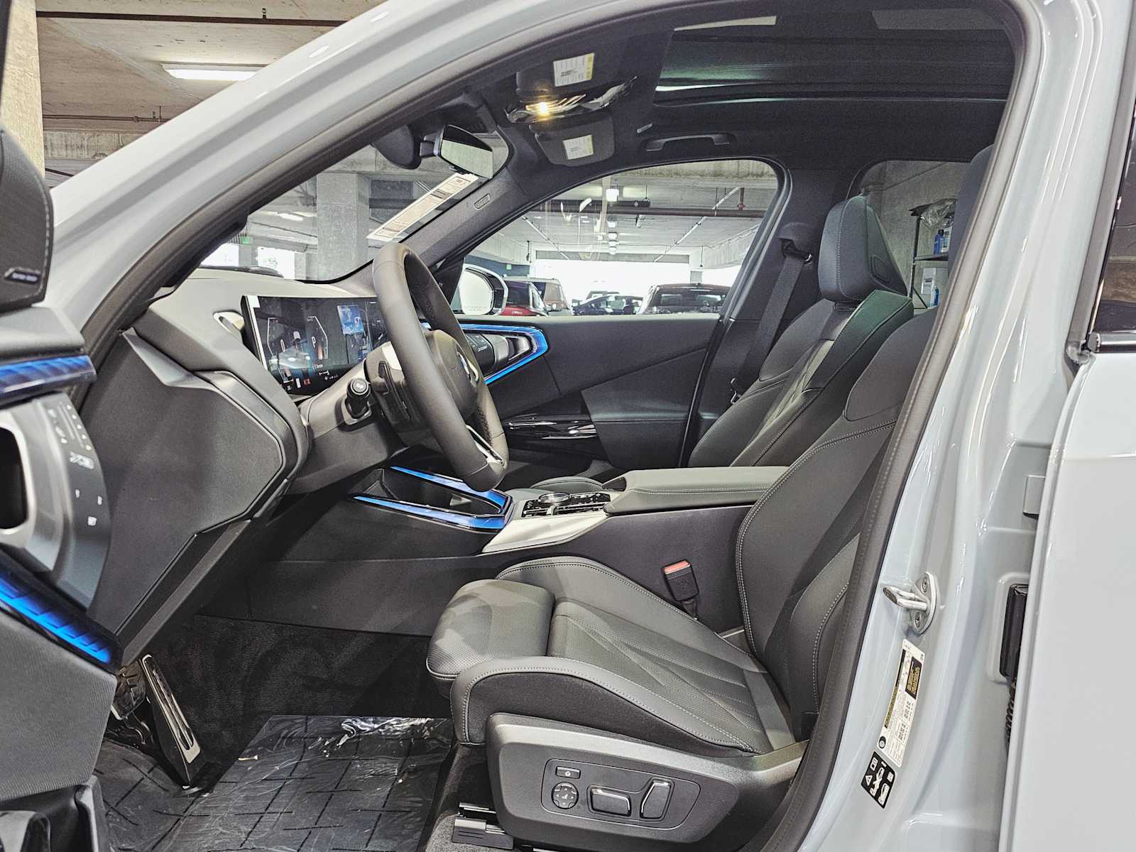 Thumbnail: 2026 BMW X3 - 23