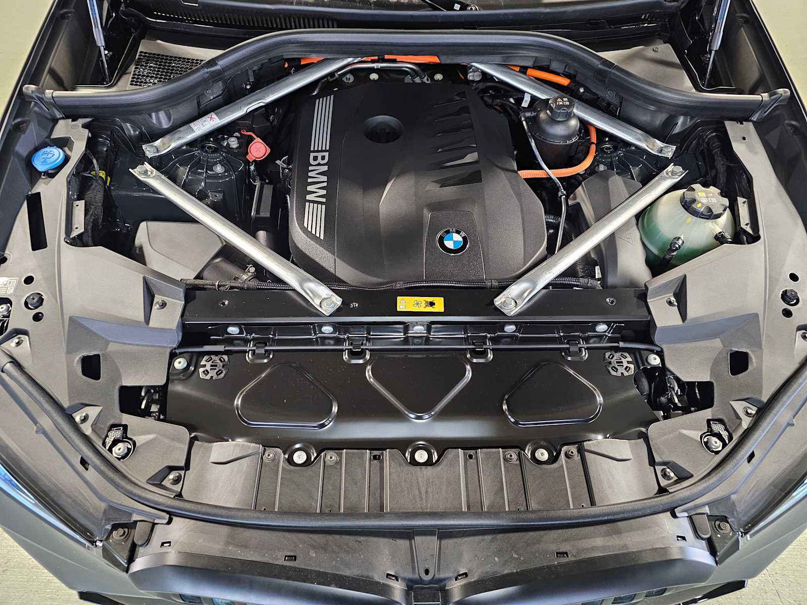 Thumbnail: 2026 BMW X5 - 9