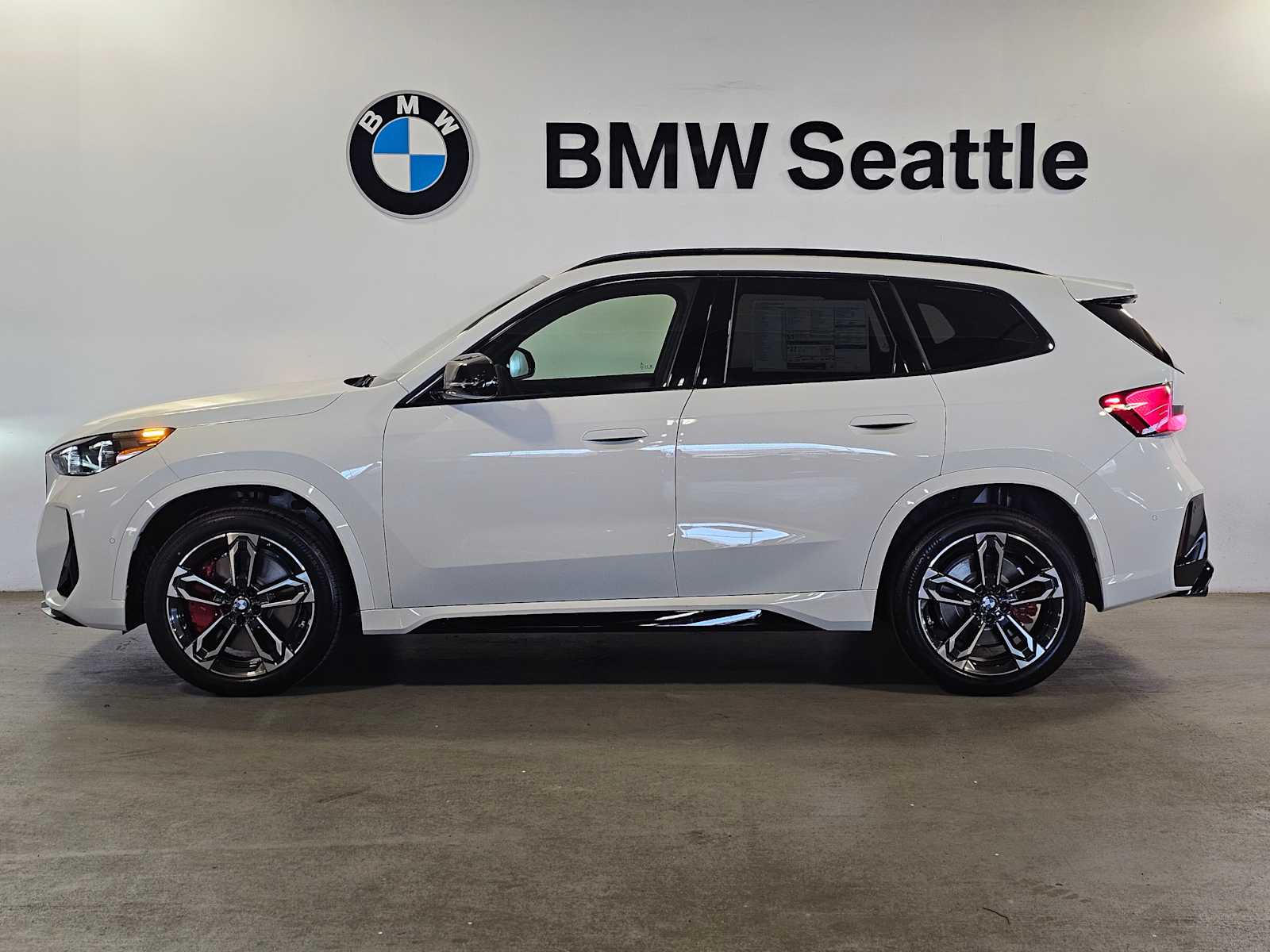 Thumbnail: 2026 BMW X1 - 3