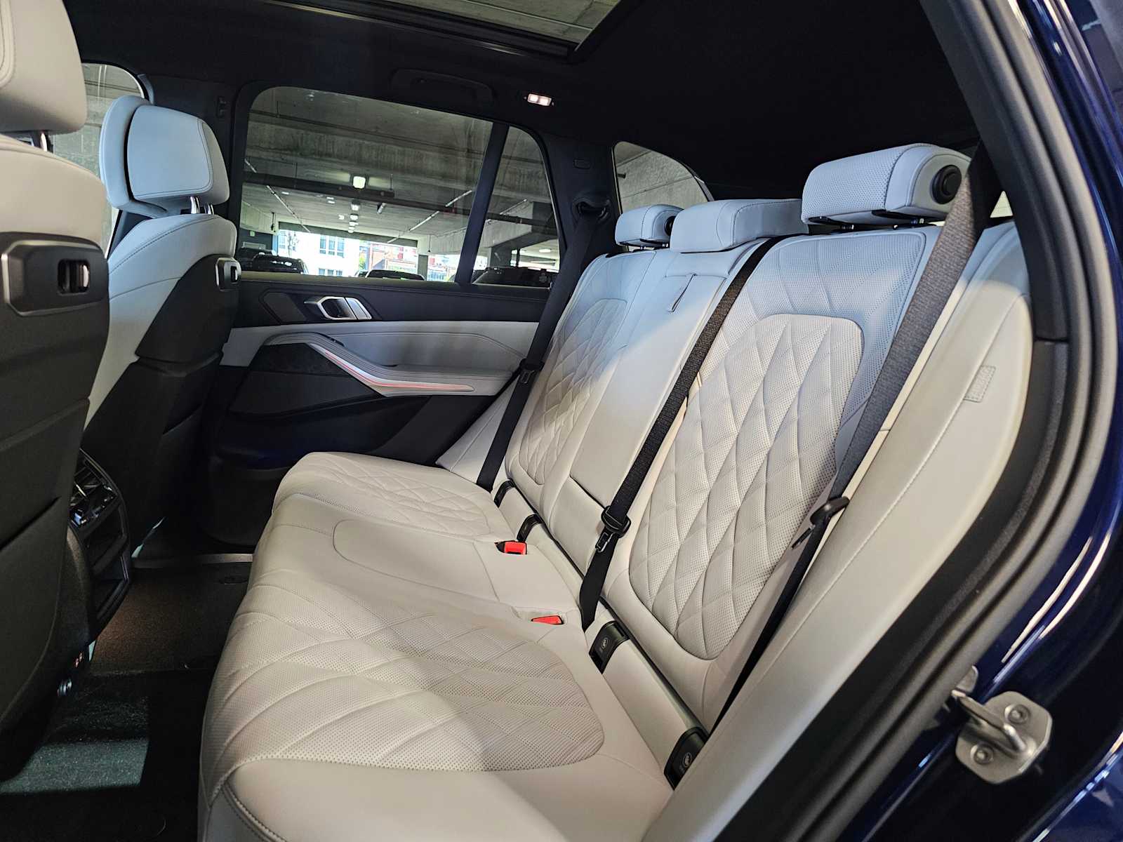 Thumbnail: 2026 BMW X5 - 35