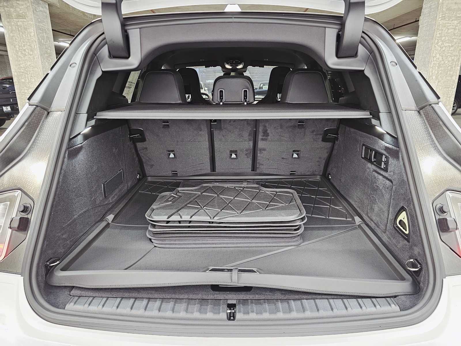 Thumbnail: 2026 BMW iX - 28