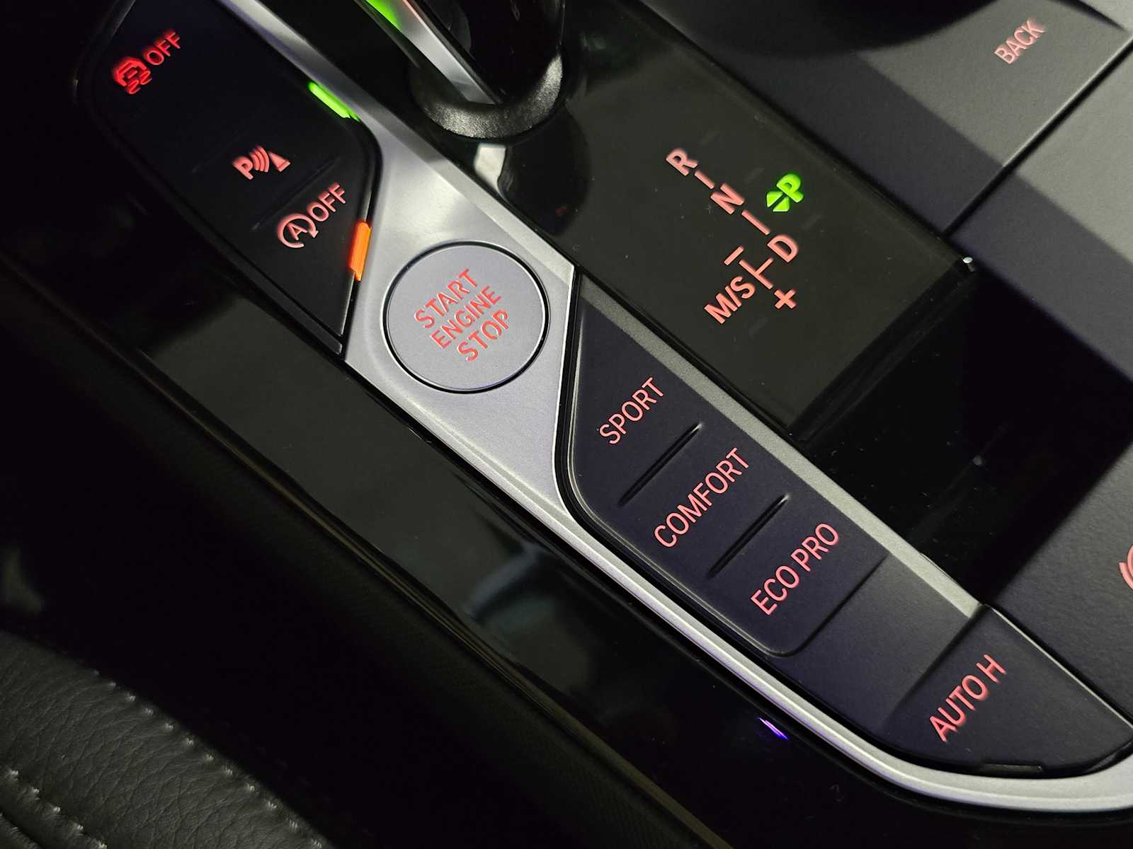 Thumbnail: 2024 BMW 2 Series - 18