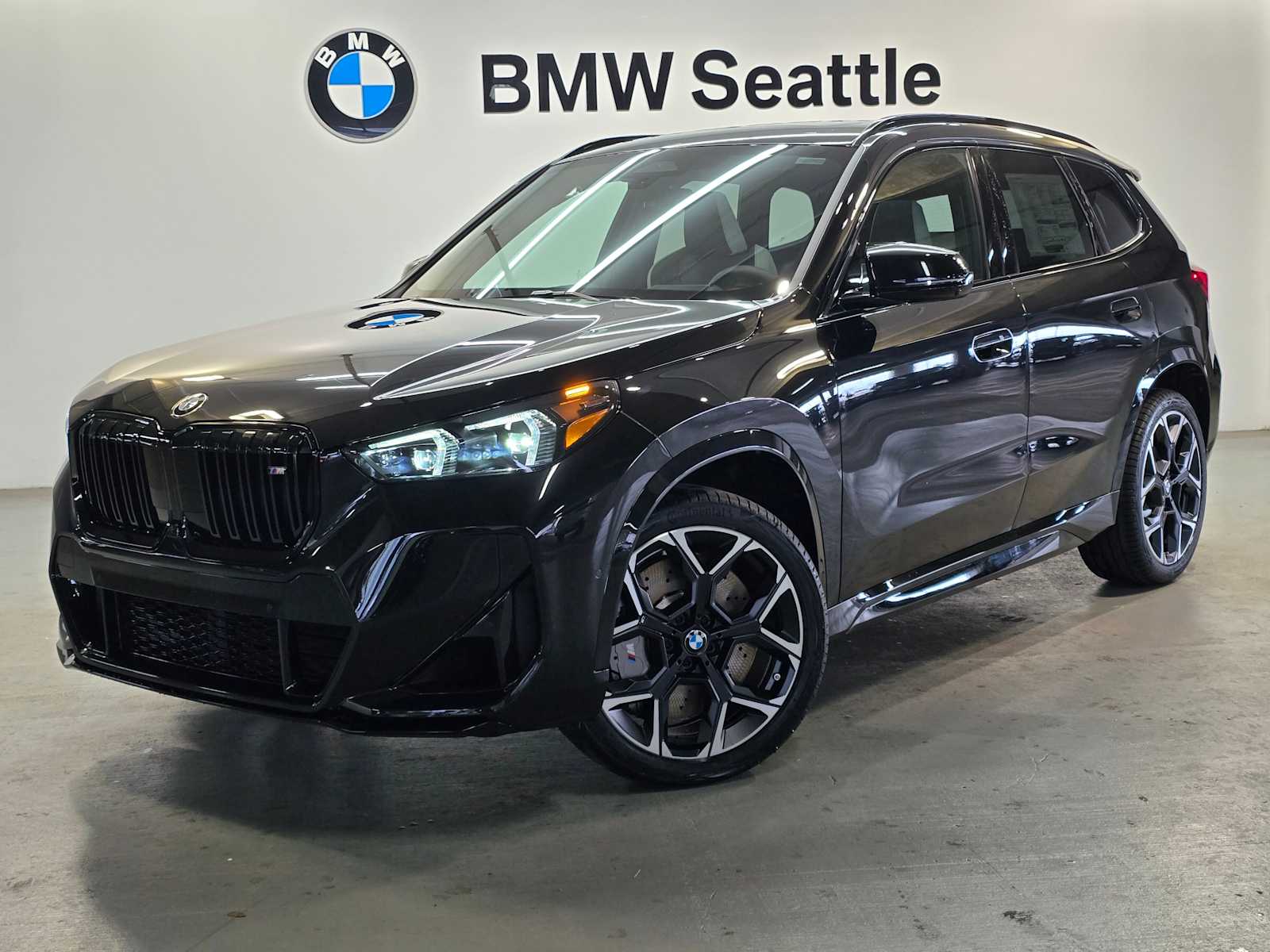 Thumbnail: 2026 BMW X1 - 1