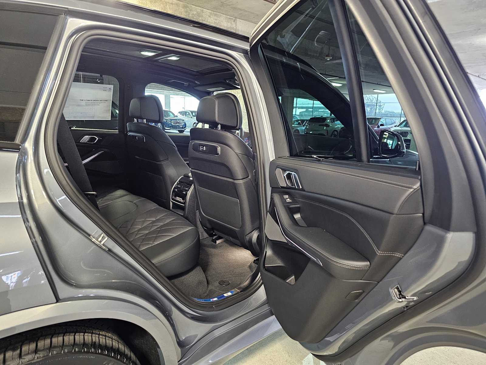 Thumbnail: 2026 BMW X5 - 37