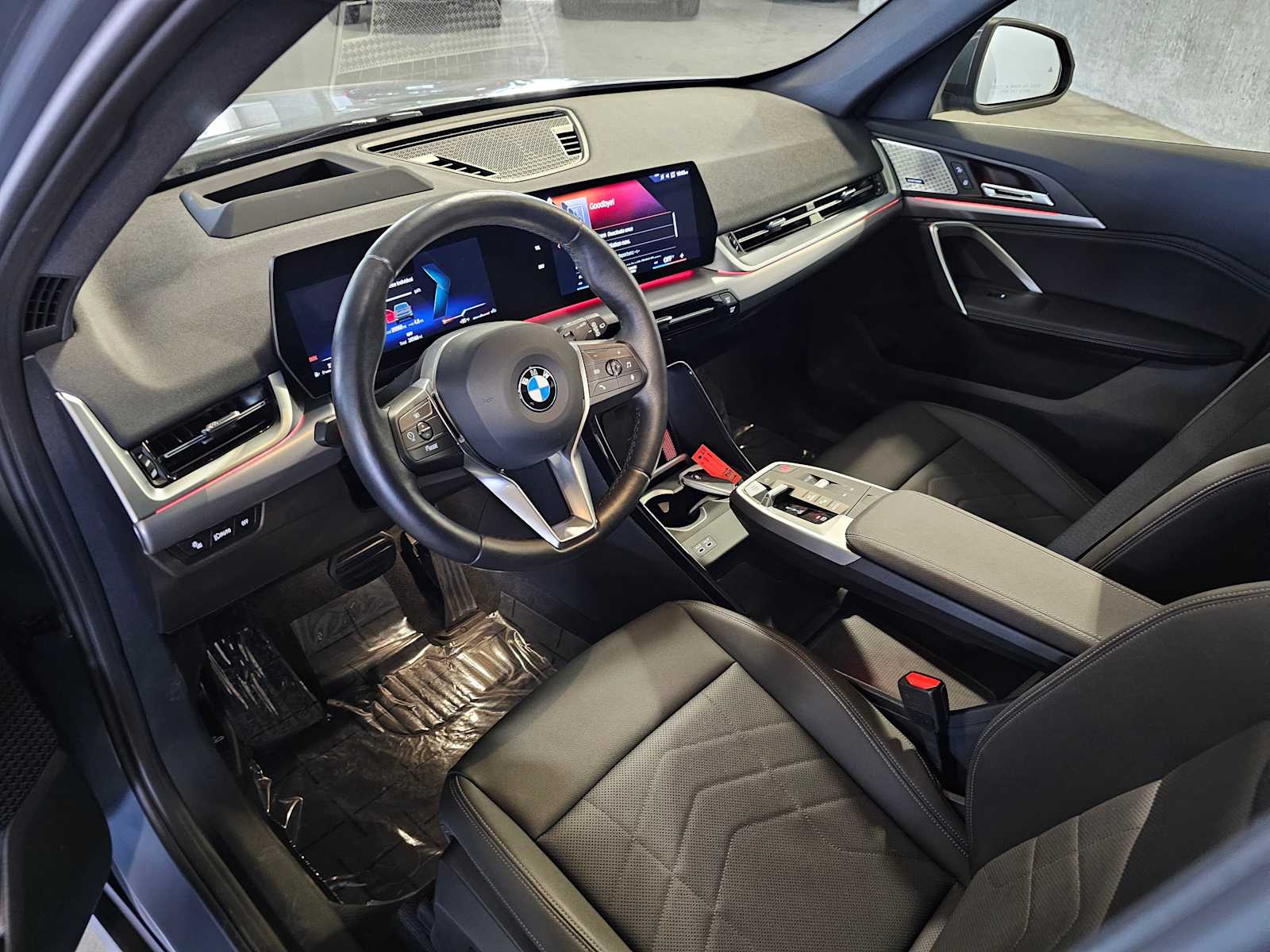 Thumbnail: 2023 BMW X1 - 2
