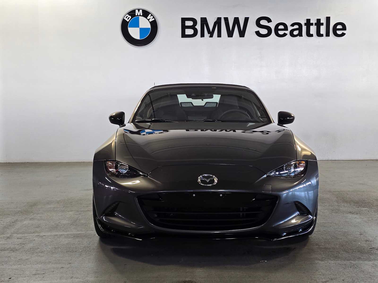 Thumbnail: 2022 Mazda MX-5 Miata - 6