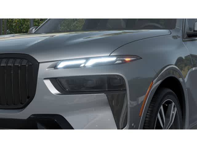 Thumbnail: 2026 BMW X7 - 6