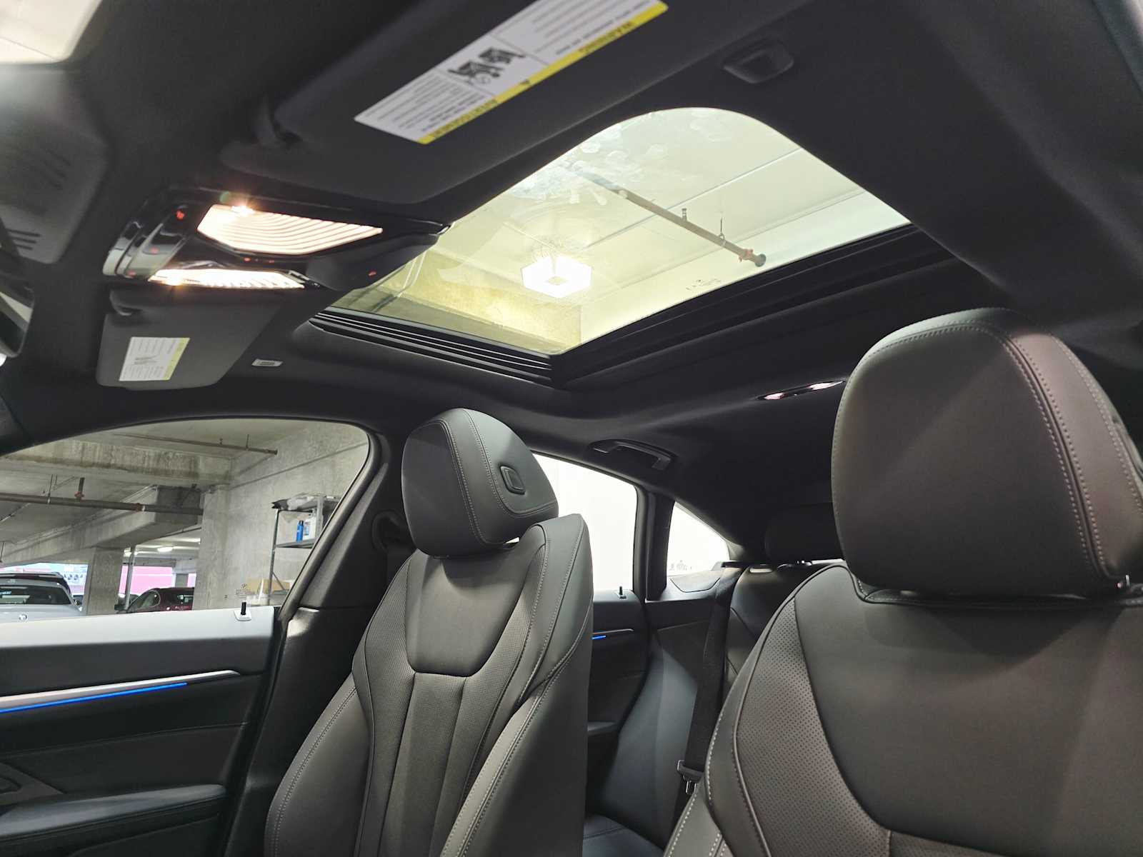 Thumbnail: 2025 BMW i4 - 24