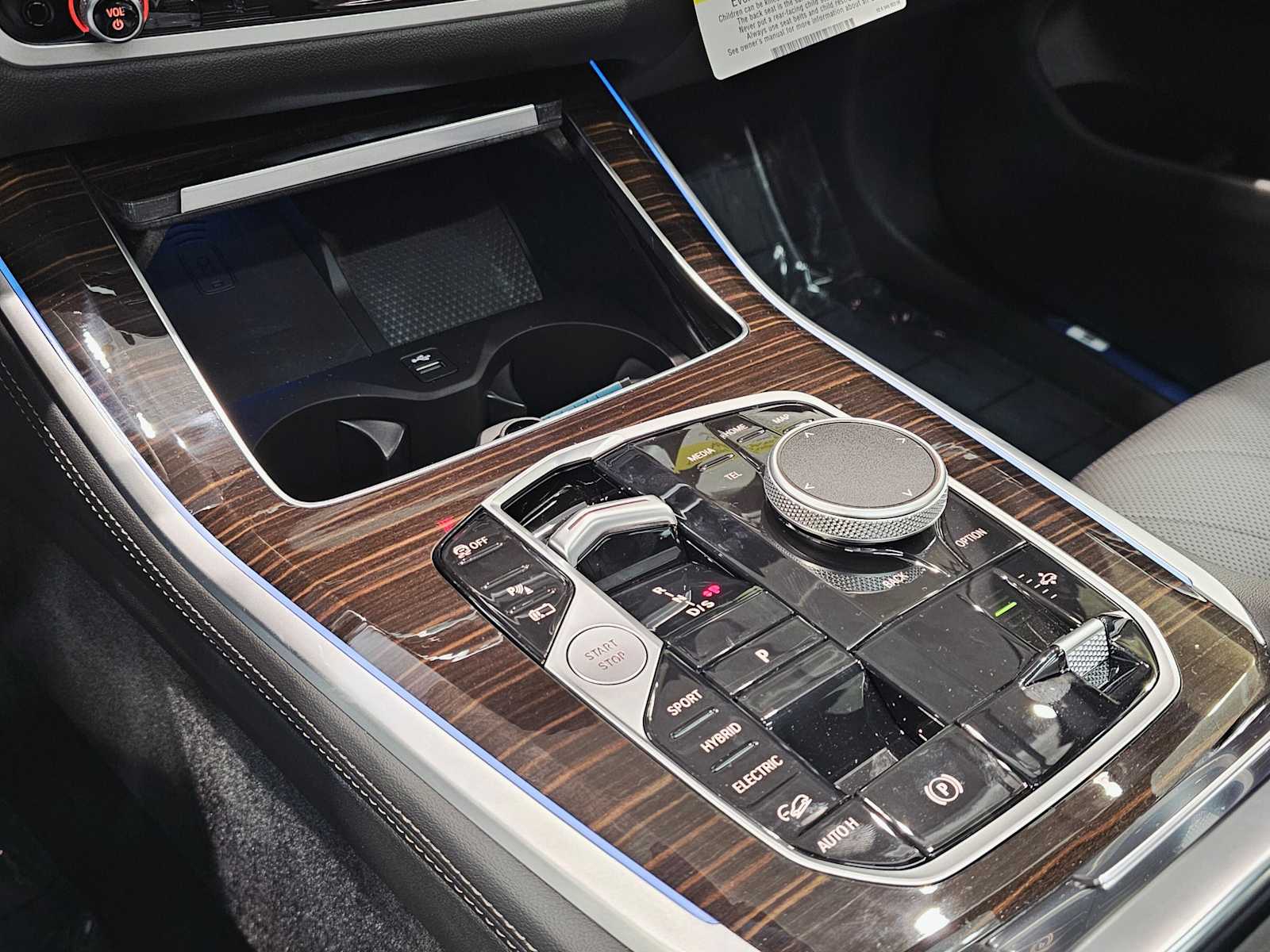 Thumbnail: 2026 BMW X5 - 17