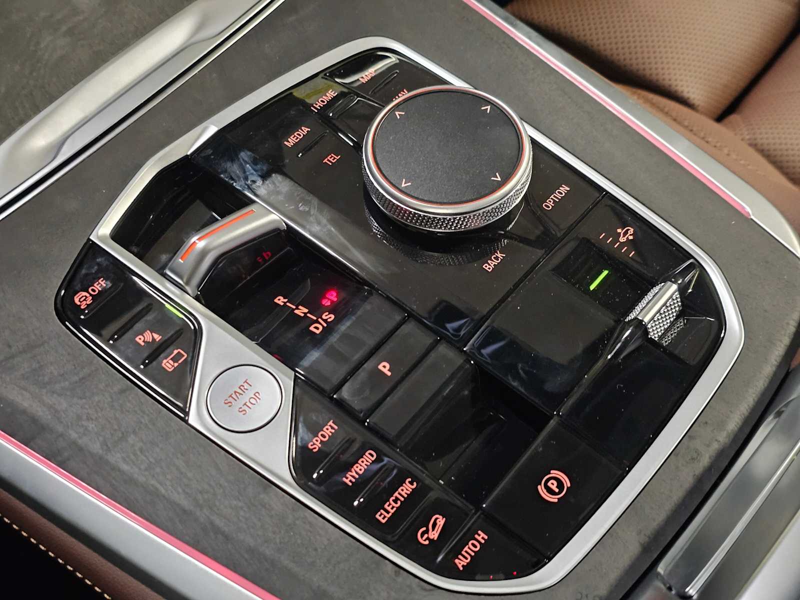 Thumbnail: 2026 BMW X5 - 21