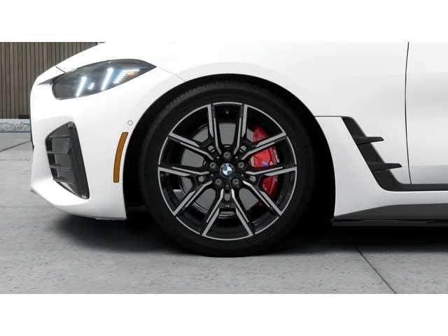 Thumbnail: 2026 BMW i4 - 7