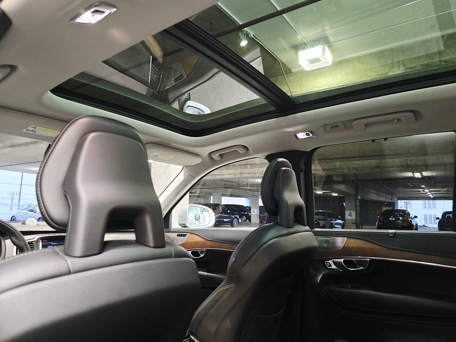 Thumbnail: 2017 Volvo XC90 - 24