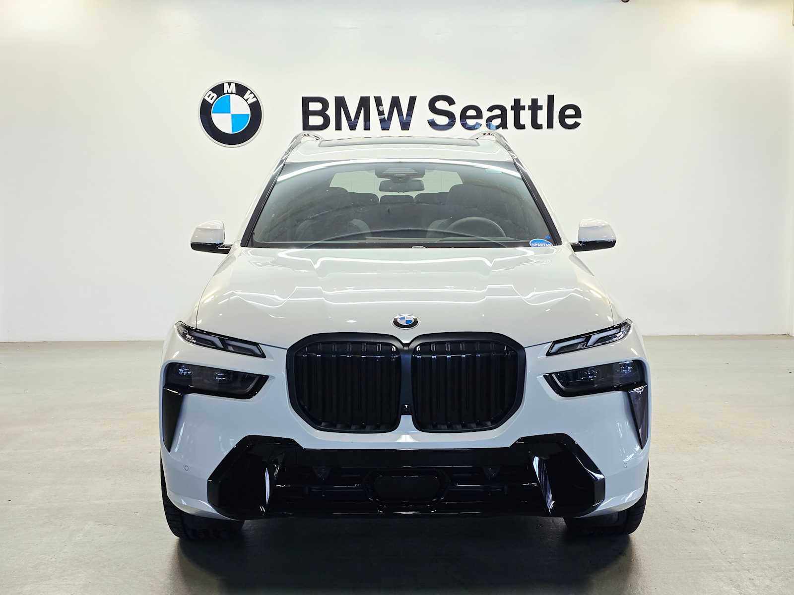 Thumbnail: 2026 BMW X7 - 6