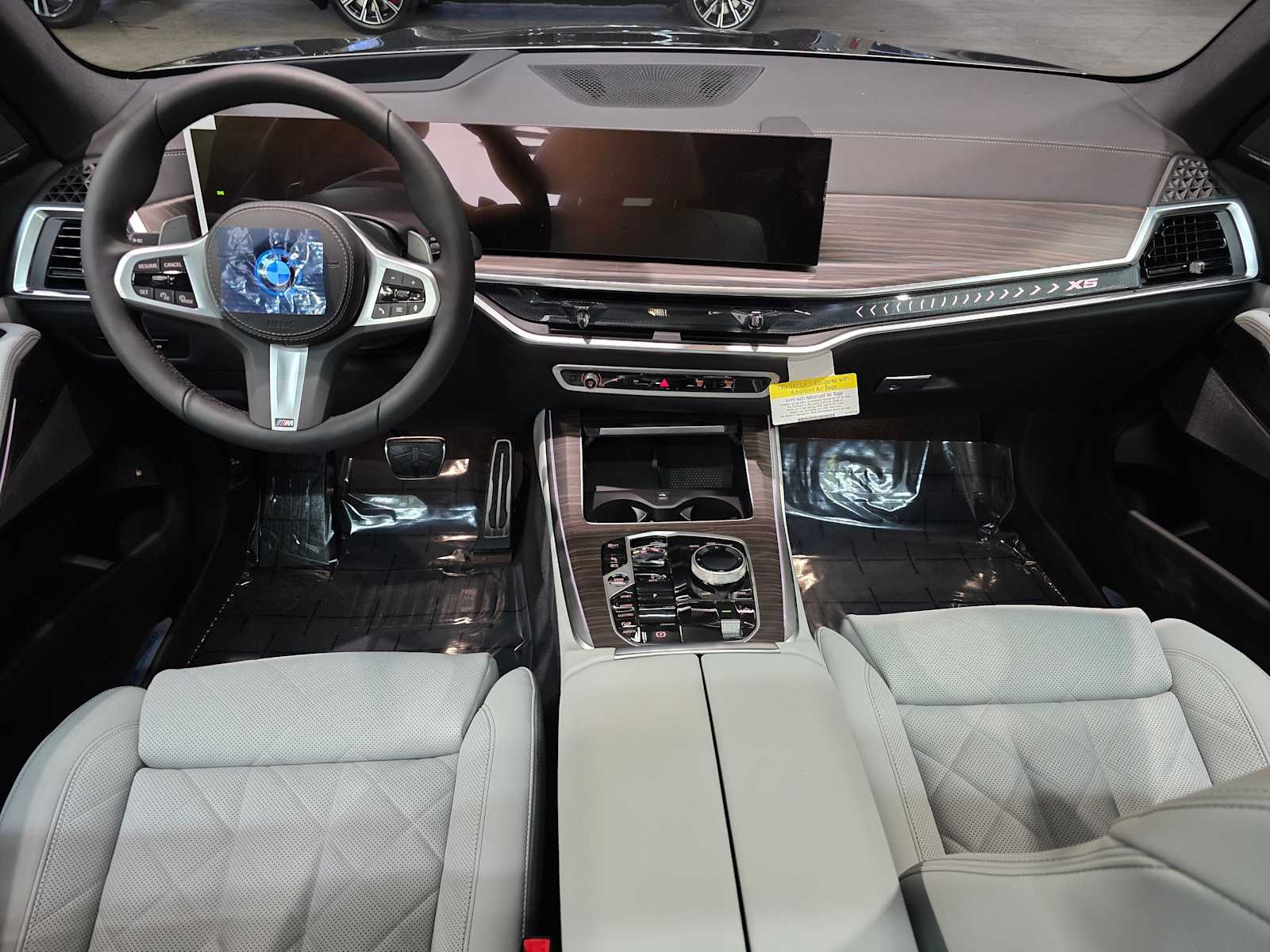 Thumbnail: 2026 BMW X5 - 10