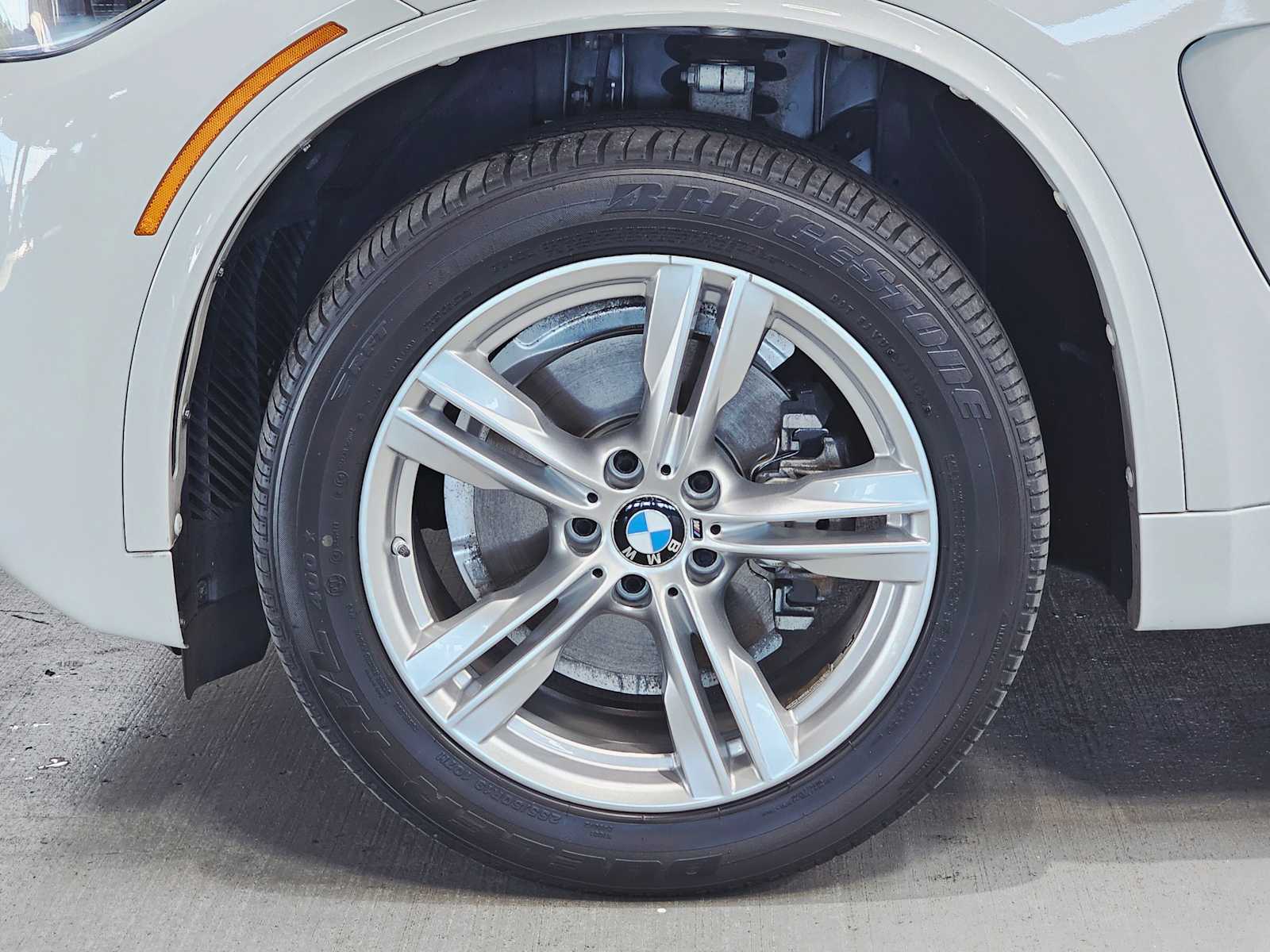 Thumbnail: 2014 BMW X5 - 8
