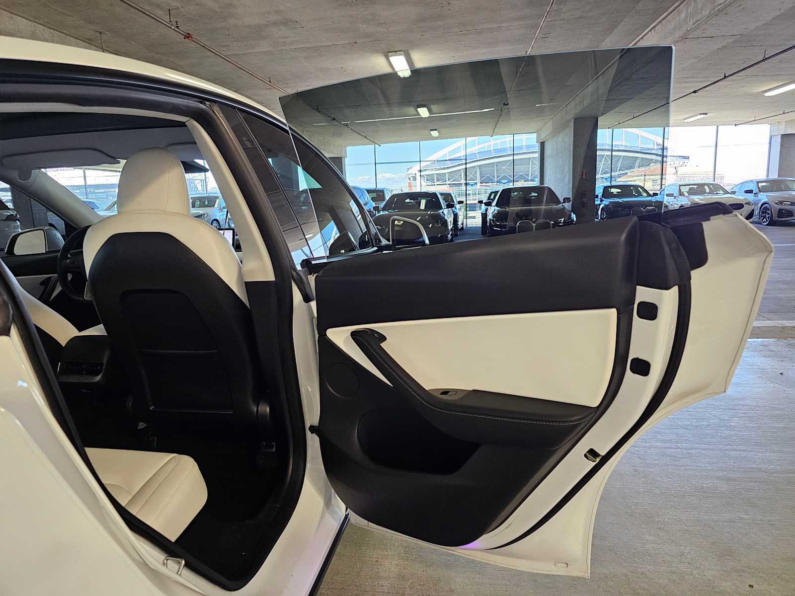 Thumbnail: 2020 Tesla Model Y - 25