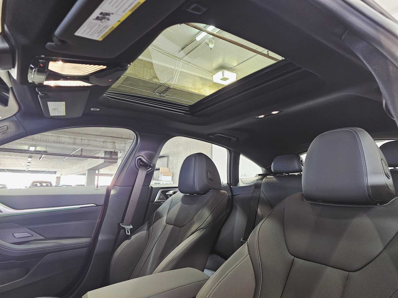 Thumbnail: 2025 BMW i4 - 24