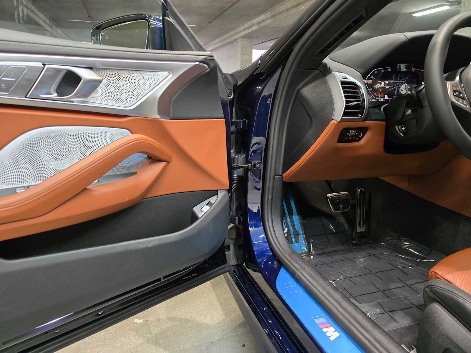 Thumbnail: 2026 BMW 8 Series - 24