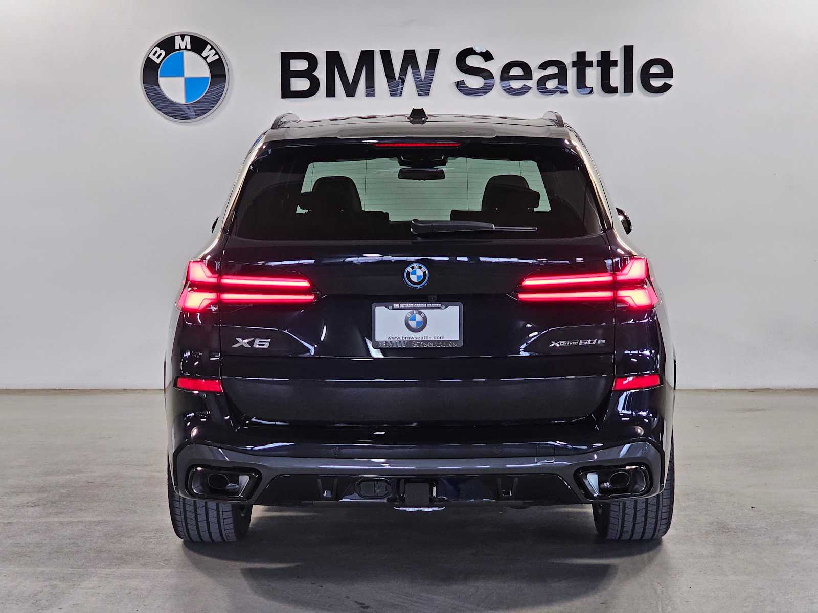 Thumbnail: 2026 BMW X5 - 5