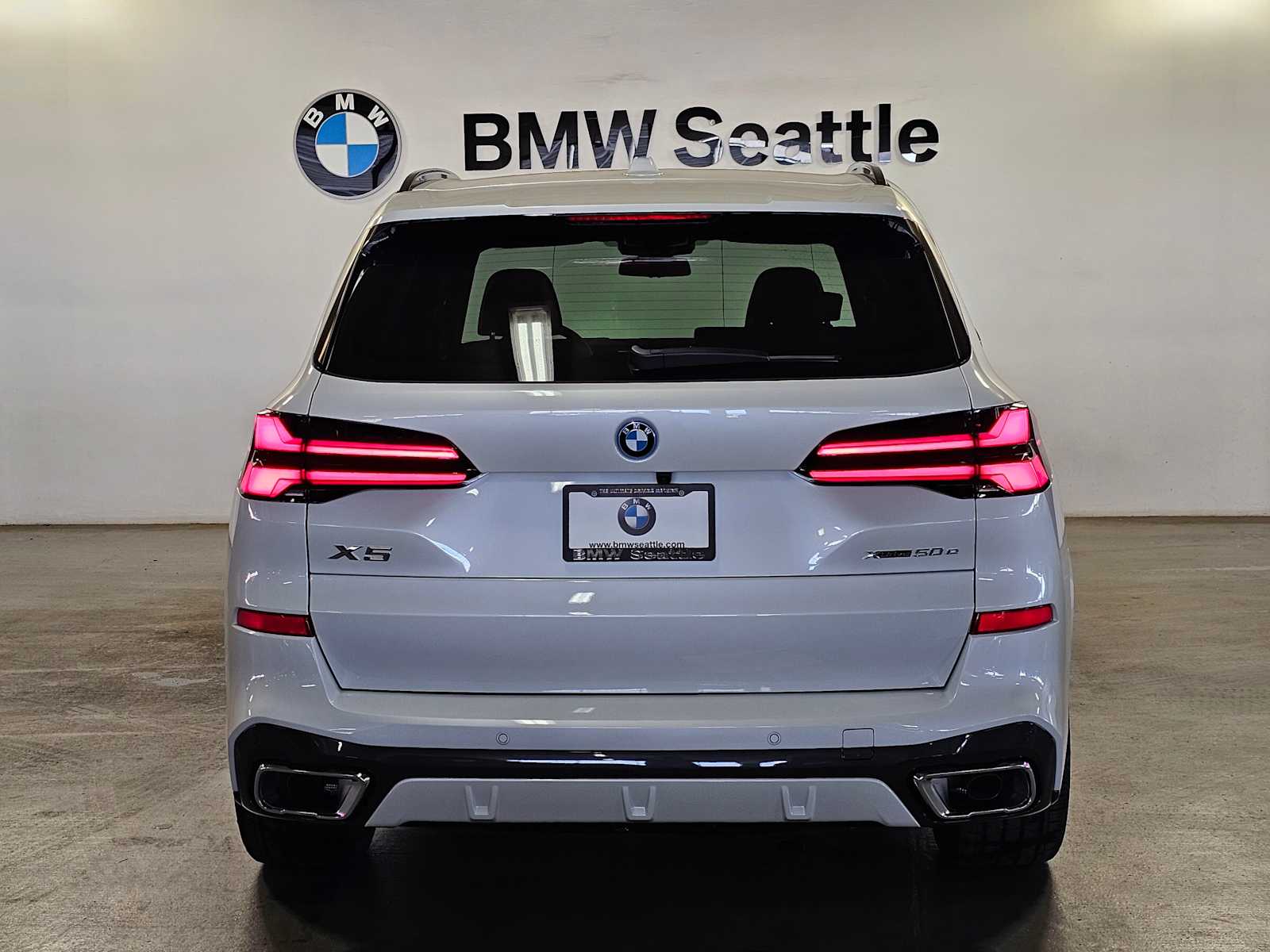 Thumbnail: 2026 BMW X5 - 5