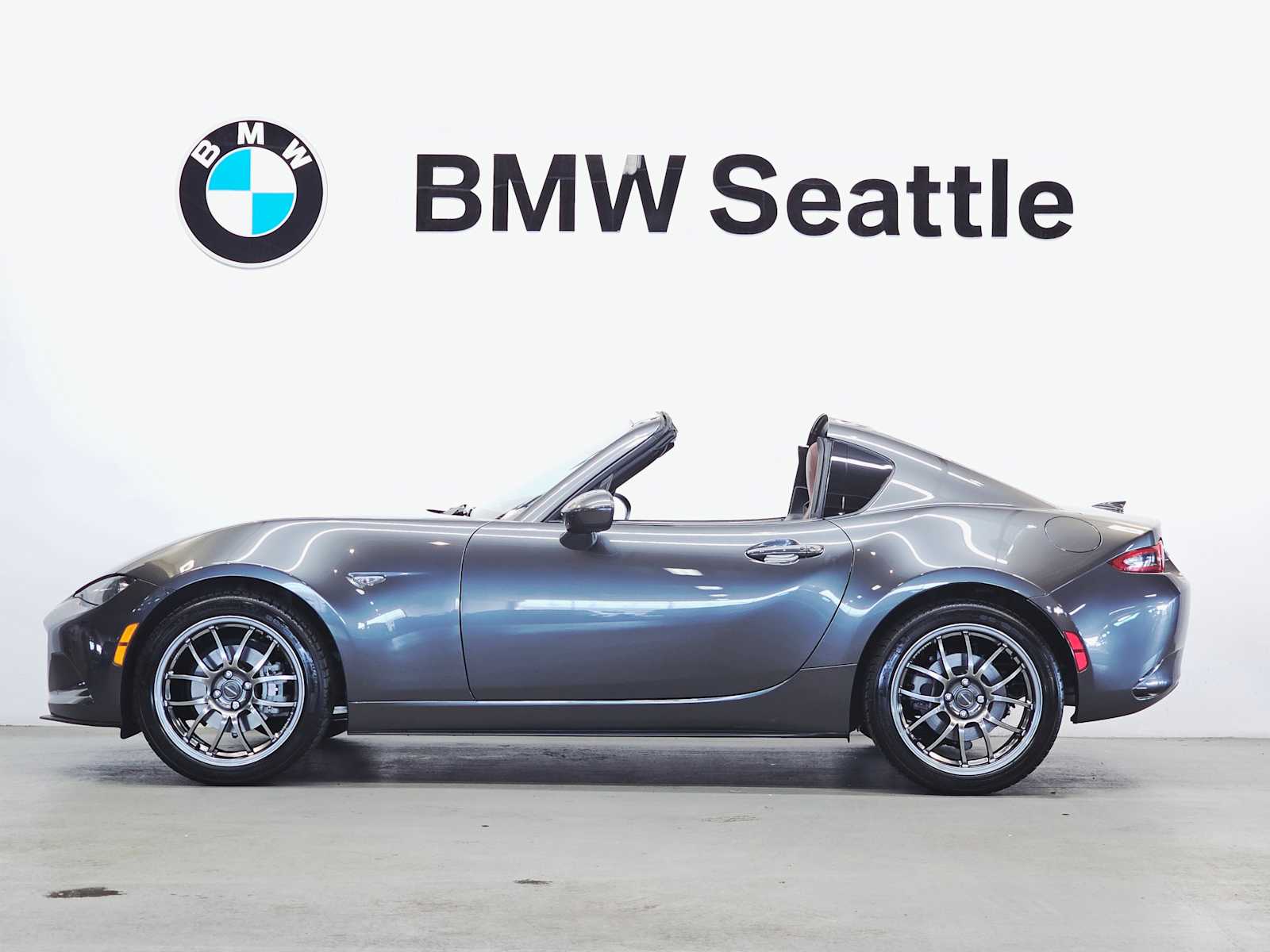 Thumbnail: 2017 Mazda MX-5 Miata - 2