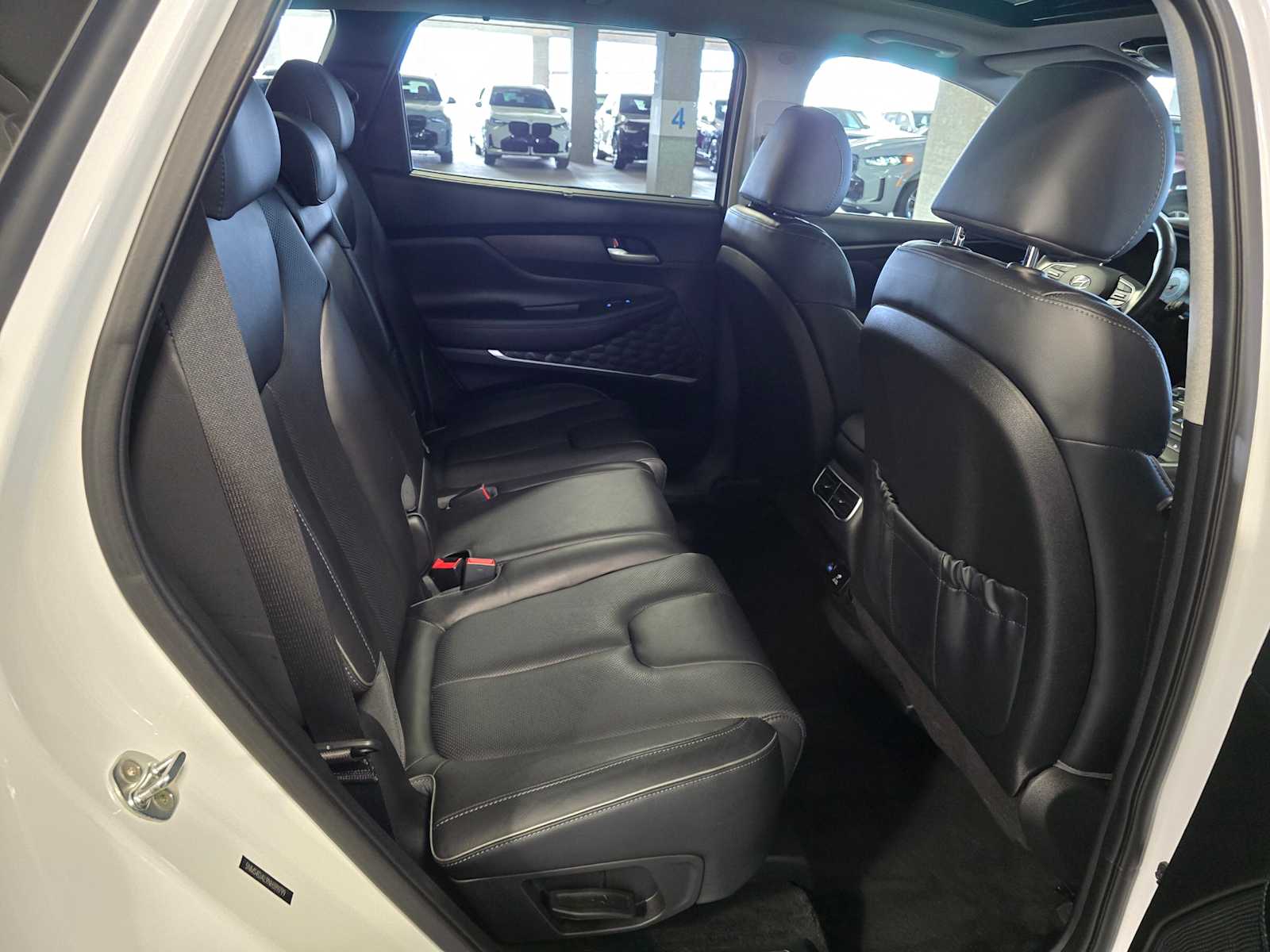 Thumbnail: 2022 Hyundai Santa Fe - 31