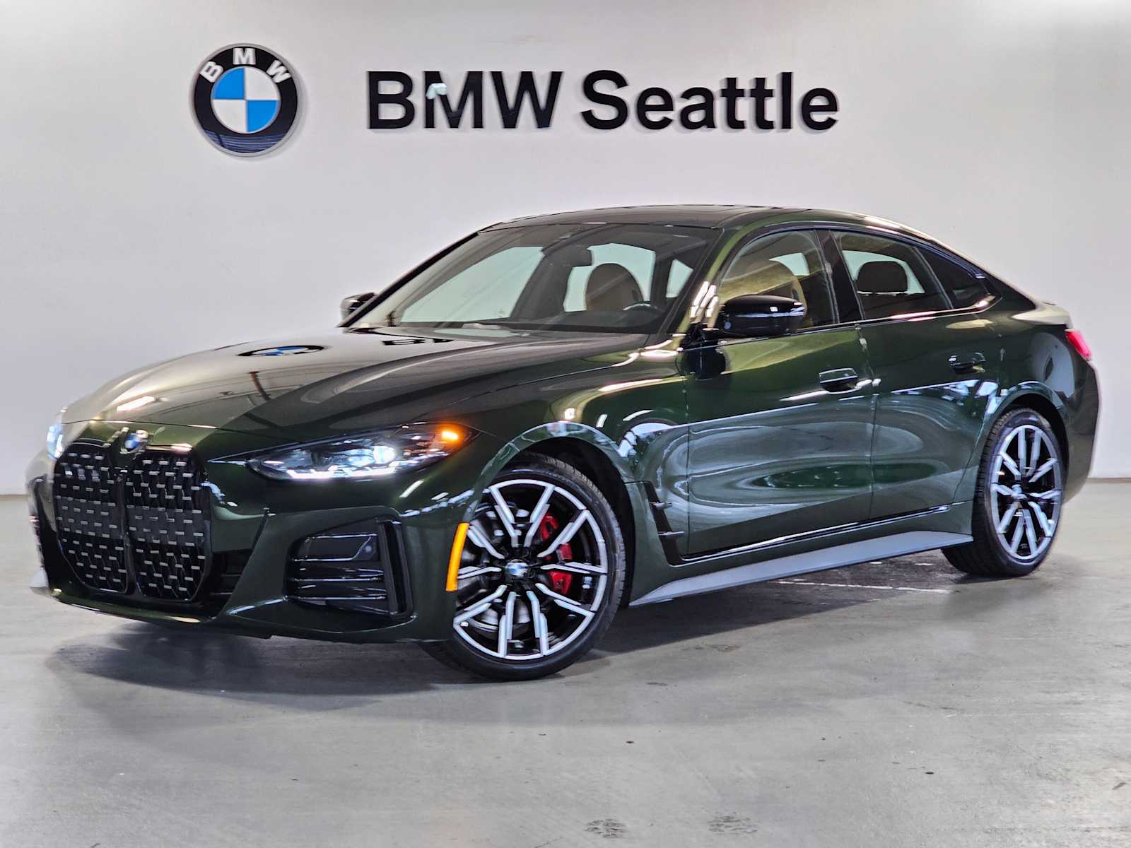 Thumbnail: 2023 BMW 4 Series - 1