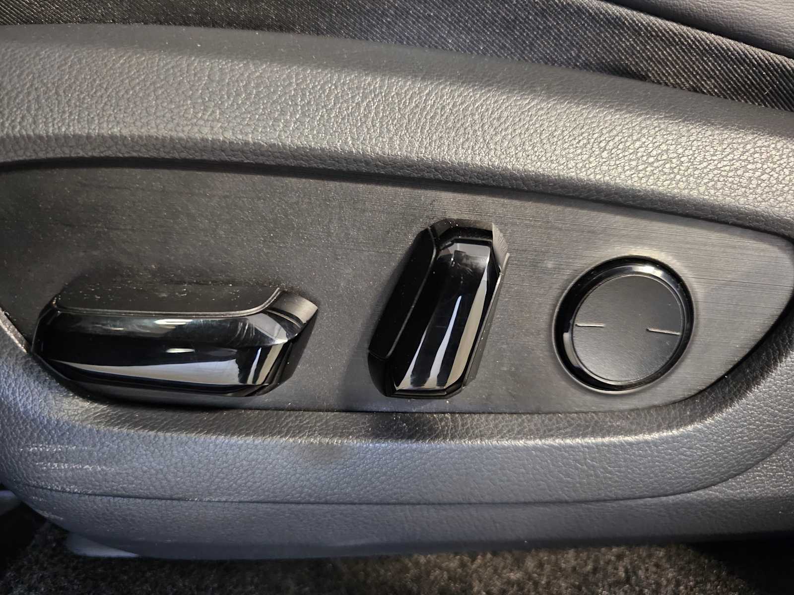 Thumbnail: 2024 Lexus GX - 28