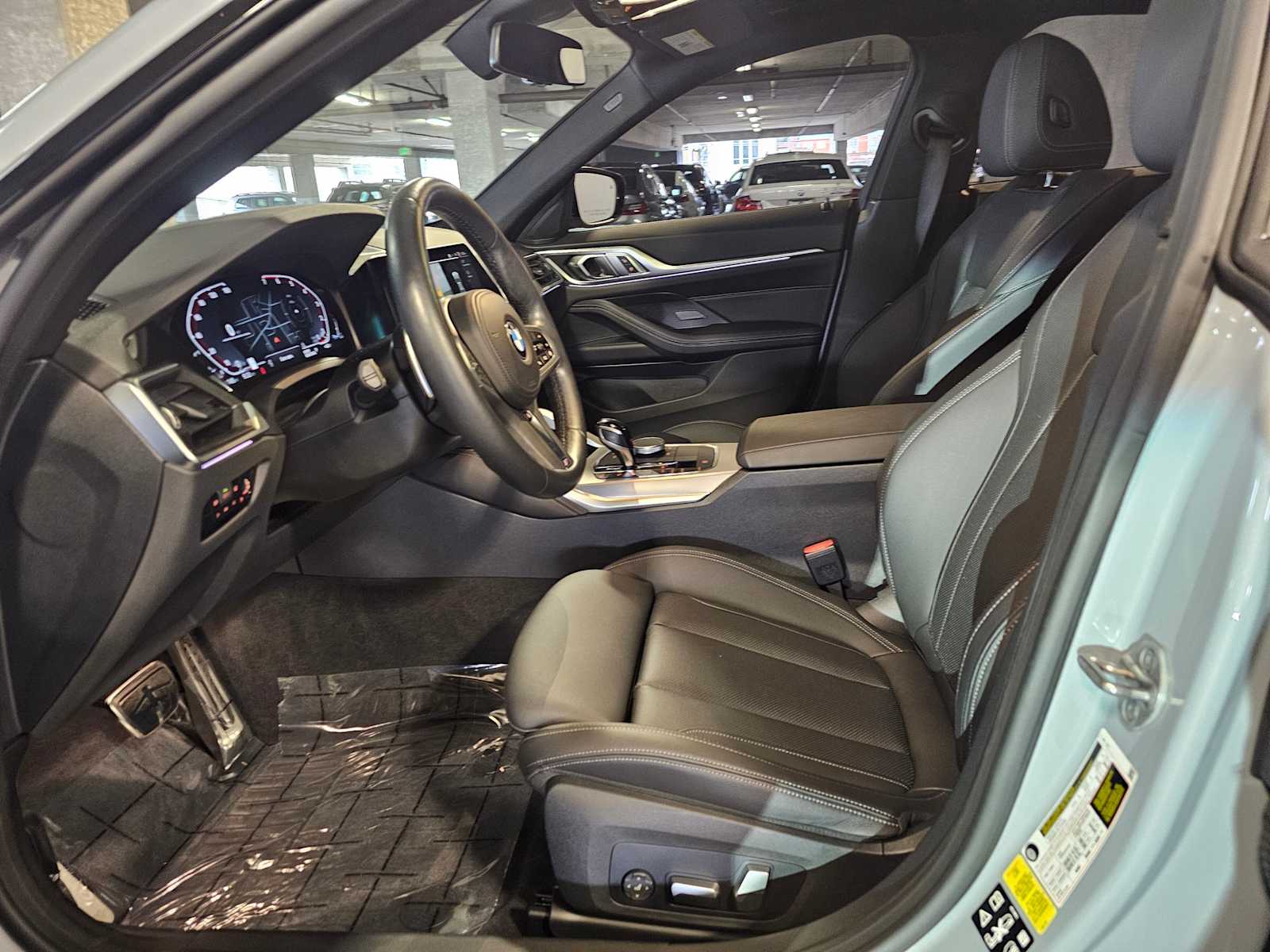 Thumbnail: 2023 BMW 4 Series - 32