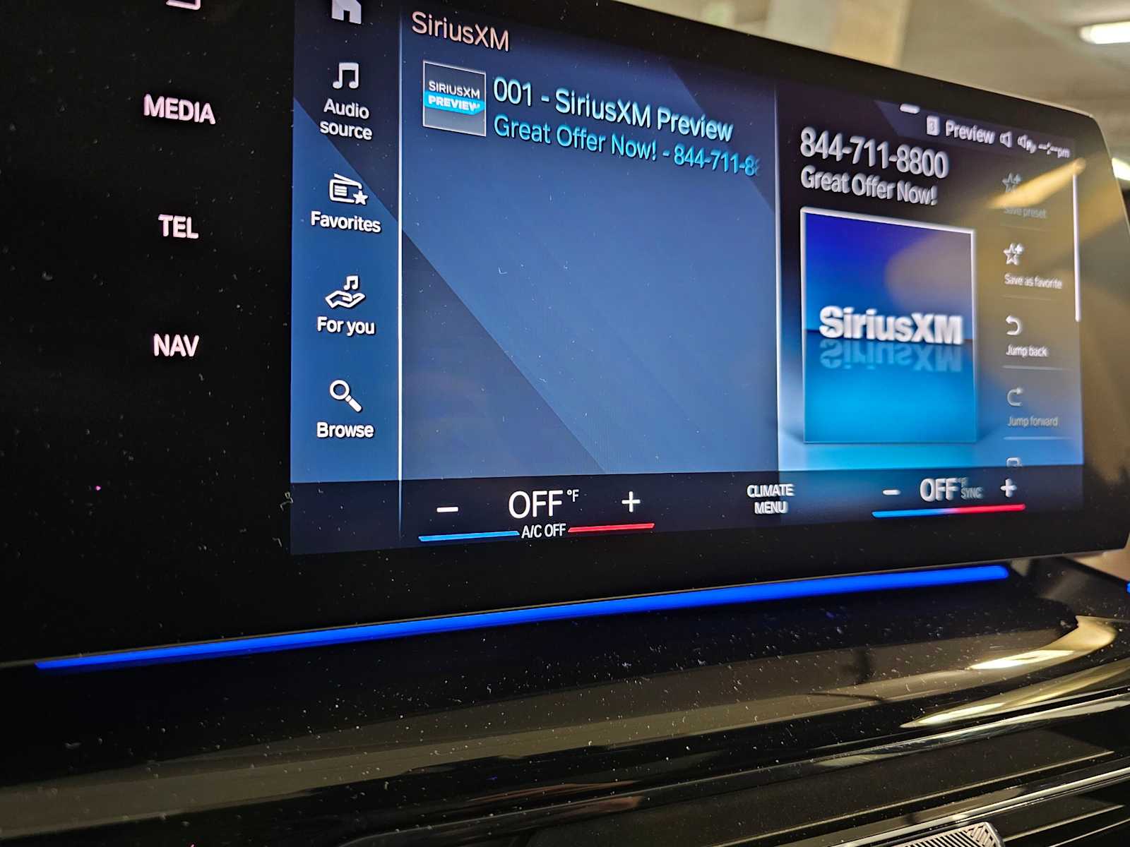 Thumbnail: 2023 BMW X1 - 16