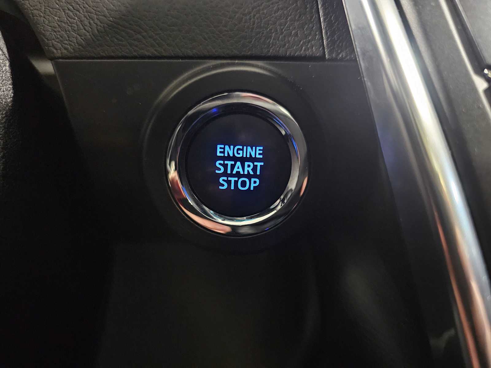 Thumbnail: 2016 Toyota Camry - 20