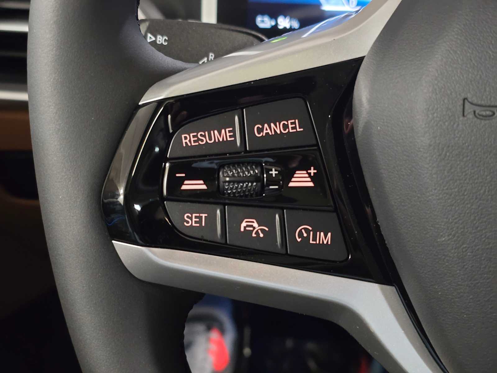 Thumbnail: 2025 BMW i4 - 20