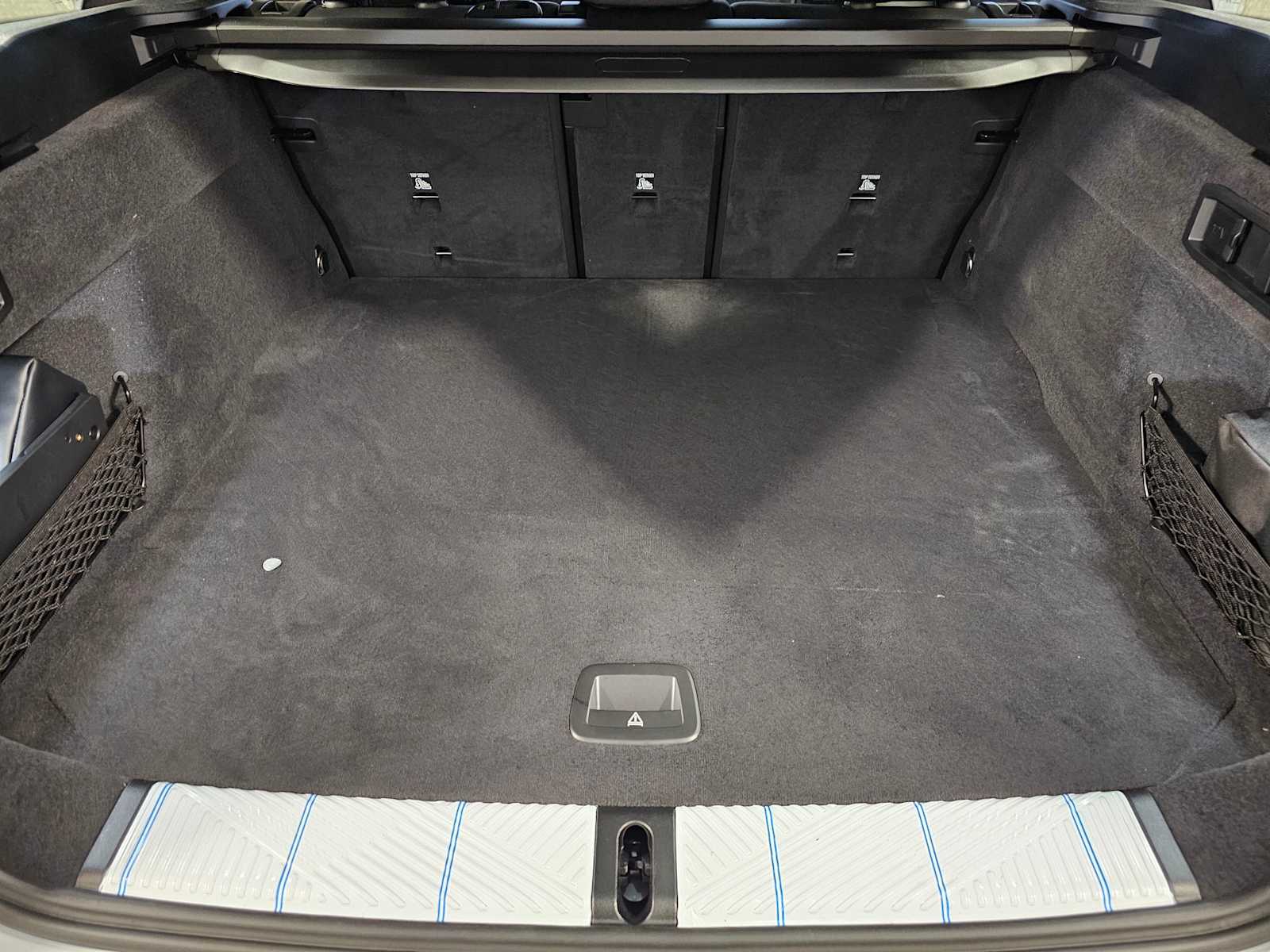 Thumbnail: 2026 BMW M5 - 41