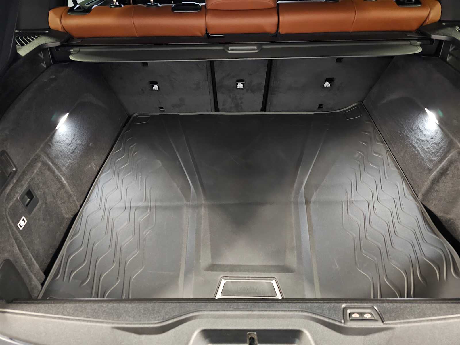 Thumbnail: 2026 BMW X5 - 43