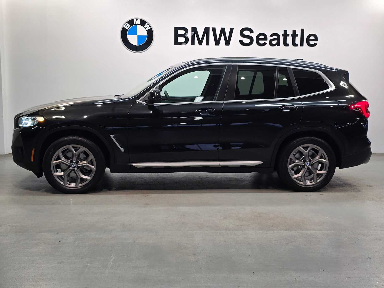 Thumbnail: 2022 BMW X3 - 3