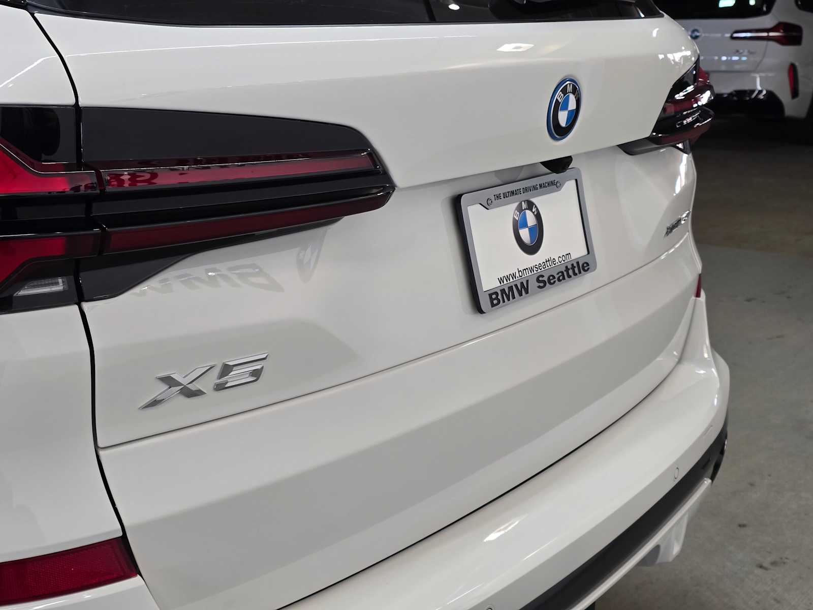 Thumbnail: 2026 BMW X5 - 7