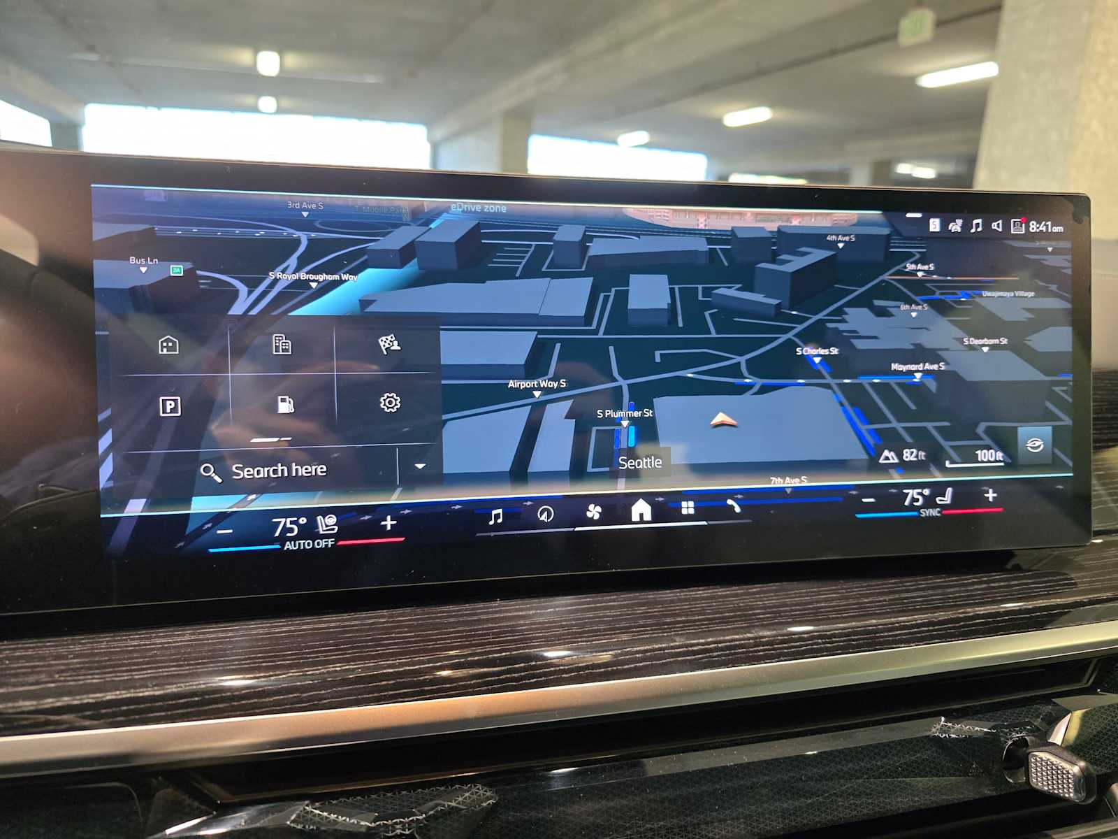 Thumbnail: 2026 BMW X5 - 15