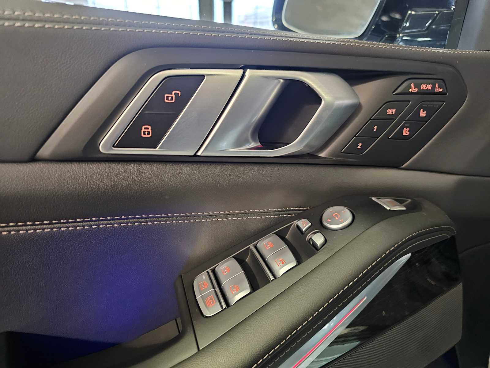 Thumbnail: 2025 BMW X7 - 31